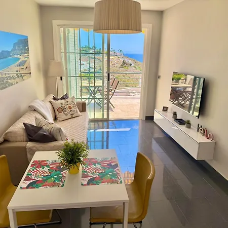 Apartment Vista Amadores By Sunhousescanarias